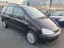 Mystikschwarz Gebraucht 2003 Ford Galaxy Van / Kleinbus | 4.350 € (Teuer)