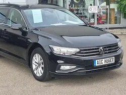 Grau Gebraucht 2023 VW Passat Kombi | 19.930 € (Superpreis)