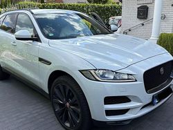 Weiß Gebraucht 2016 Jaguar F-Pace Prestige SUV | 24.700 € (Fairer Preis)