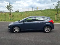 Schwarz Gebraucht 2011 Ford Focus Titanium Limousine | 4.999 € (Guter Preis)