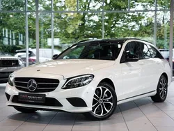 Weiß Gebraucht 2018 Mercedes C200 Avantgarde Kombi | 21.790 € (Etwas zu teuer)