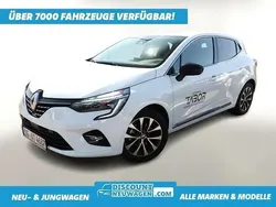 Gletscherweiss Gebraucht 2023 Renault Clio V Techno Kleinwagen | 17.859 € (Fairer Preis)