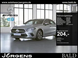 Iridiumsilber metallic Gebraucht 2020 Mercedes A200 Style Limousine | 21.690 € (Fairer Preis)