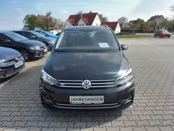 Schwarz Gebraucht 2020 VW Touran R-line Van / Kleinbus | 26.980 € (Guter Preis)