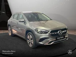 Mountain grau Gebraucht 2025 Mercedes GLA200 Progressive SUV | 38.990 € (Guter Preis)