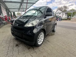 Schwarz Gebraucht 2010 Smart ForTwo Coupé Passion Kleinwagen | 3.999 € (Fairer Preis)