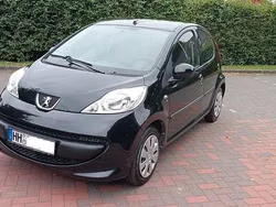 Schwarz Gebraucht 2006 Peugeot 107 Kleinwagen | 2.650 € (Etwas zu teuer)