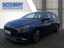 Vibrant blue / mic Gebraucht 2025 Hyundai i20 Trend Kleinwagen | 17.890 € (Superpreis)
