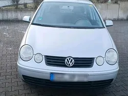 Silber Gebraucht 2004 VW Polo Comfortline Kleinwagen | 1.000 € (Guter Preis)