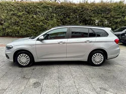 Silber Gebraucht 2016 Fiat Tipo Easy Kombi | 5.980 €