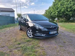 Schwarz Gebraucht 2017 Opel Zafira Van / Kleinbus | 6.500 € (Guter Preis)