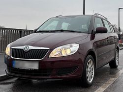 Violet Gebraucht 2011 Skoda Fabia Kombi | 4.400 € (Fairer Preis)
