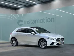 Silber Gebraucht 2022 Mercedes A250 AMG line Limousine | 31.600 € (Etwas zu teuer)