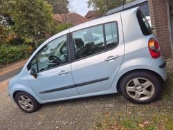 Gebraucht 2004 Renault Modus Dynamique Van / Kleinbus | 1.700 € (Teuer)