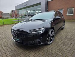 Diamantschwarz metallic (metallic) Gebraucht 2023 Opel Insignia Ultimate Kombi | 27.790 € (Fairer Preis)