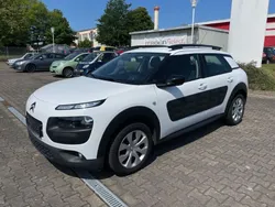 Weiss Gebraucht 2016 Citroën C4 Cactus Feel Kleinwagen | 8.980 € (Fairer Preis)