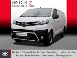 Icy white uni Gebraucht 2024 Toyota Proace Van | 28.889 € (Superpreis)