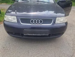 Blau Gebraucht 2001 Audi A3 Kleinwagen | 700 € (Guter Preis)