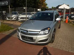 Silber Gebraucht 2010 Opel Astra Edition Kombi | 2.800 € (Superpreis)