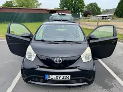 Schwarz Gebraucht 2009 Toyota iQ Kleinwagen | 2.900 € (Guter Preis)