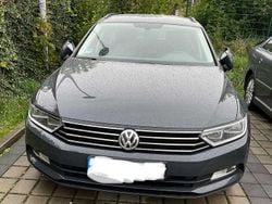 Grau Gebraucht 2017 VW Passat Kombi | 14.000 € (Guter Preis)