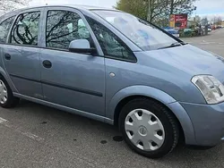 Silber Gebraucht 2004 Opel Meriva Van / Kleinbus | 2.500 € (Guter Preis)