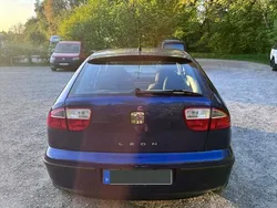 Blau Gebraucht 2006 Seat Leon Limousine | 2.400 € (Fairer Preis)