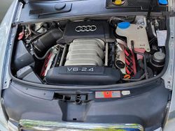 Silber Gebraucht 2005 Audi A6 Limousine | 3.350 €