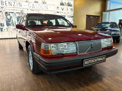 Rot Gebraucht 1996 Volvo 945 Kombi | 13.900 €