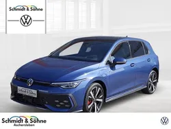 Blau Neu 2024 VW Golf VIII GTE Limousine | 53.900 €