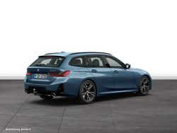 Arctic race blue metallic Gebraucht 2024 BMW 330e Comfort Edition Kombi | 52.564 €