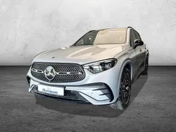 Silber Gebraucht 2023 Mercedes GLC300e AMG SUV | 62.925 € (Fairer Preis)