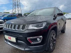 Schwarz Gebraucht 2020 Jeep Compass Limited SUV | 23.500 € (Teuer)