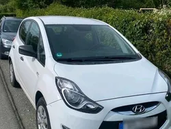 Weiß Gebraucht 2012 Hyundai ix20 Van / Kleinbus | 3.400 €