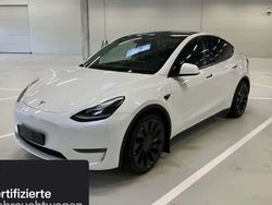 Weiß Gebraucht 2023 Tesla Model Y Performance SUV | 48.000 € (Teuer)