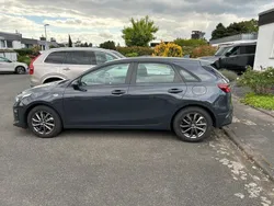 Grau Gebraucht 2021 Kia Ceed Edition 7 Kombi | 14.000 € (Fairer Preis)