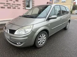 Gold Gebraucht 2007 Renault Grand Scénic II Van / Kleinbus | 800 €