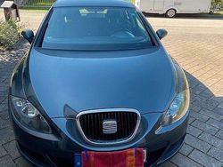 Grau Gebraucht 2007 Seat Leon Reference Limousine | 2.650 € (Fairer Preis)
