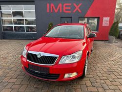 Rot Gebraucht 2011 Skoda Octavia Kombi | 3.999 € (Fairer Preis)