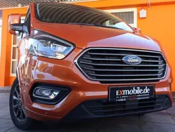Orange Gebraucht 2020 Ford Tourneo Custom Titanium Van / Kleinbus | 31.999 € (Guter Preis)