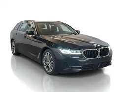 Saphirschwarz Gebraucht 2022 BMW 540 Performance Kombi | 39.900 € (Superpreis)