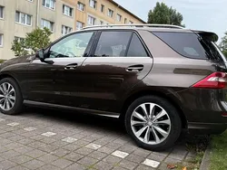 Braun Gebraucht 2015 Mercedes ML250 SUV | 16.000 € (Fairer Preis)