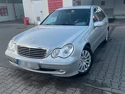 Silber Gebraucht 2003 Mercedes C180 Limousine | 3.300 € (Fairer Preis)