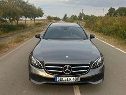 Grau Gebraucht 2017 Mercedes E220 Avantgarde Kombi | 23.590 € (Teuer)