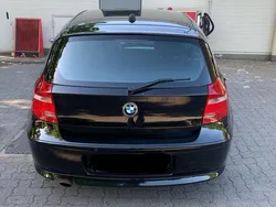 Schwarz Gebraucht 2009 BMW 116 Kleinwagen | 3.450 €