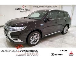 Schwarz Gebraucht 2019 Mitsubishi Outlander P-HEV Top SUV | 20.900 € (Etwas zu teuer)