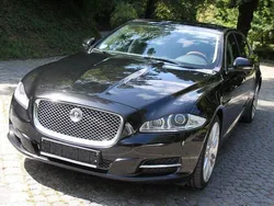 Schwarz Gebraucht 2010 Jaguar XJ Luxury Limousine | 14.999 € (Teuer)