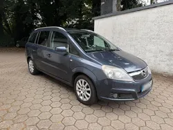 Blau Gebraucht 2005 Opel Zafira Van / Kleinbus | 1.800 € (Superpreis)