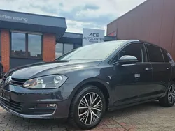 Grau Gebraucht 2016 VW Golf VII Allstar Limousine | 11.890 € (Guter Preis)