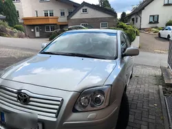 Silber Gebraucht 2005 Toyota Avensis Executive Limousine | 4.000 € (Guter Preis)
